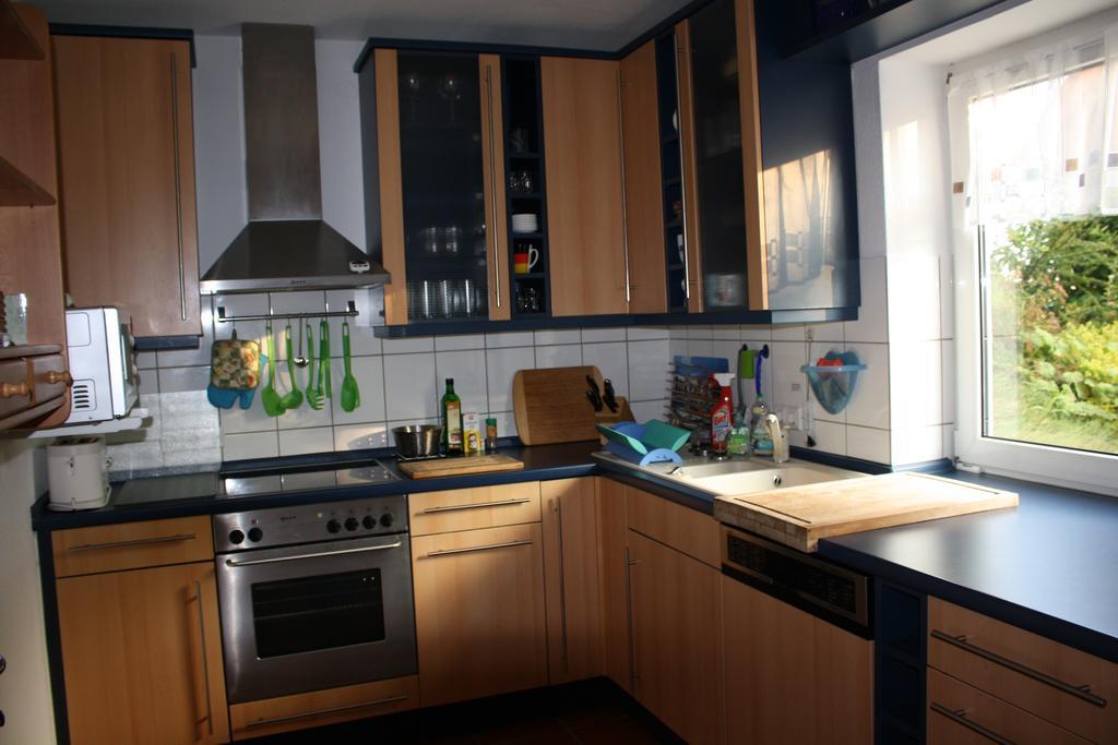Zwischen Erfurt, Weimar & Thueringer Wald Apartamento Elleben Exterior foto