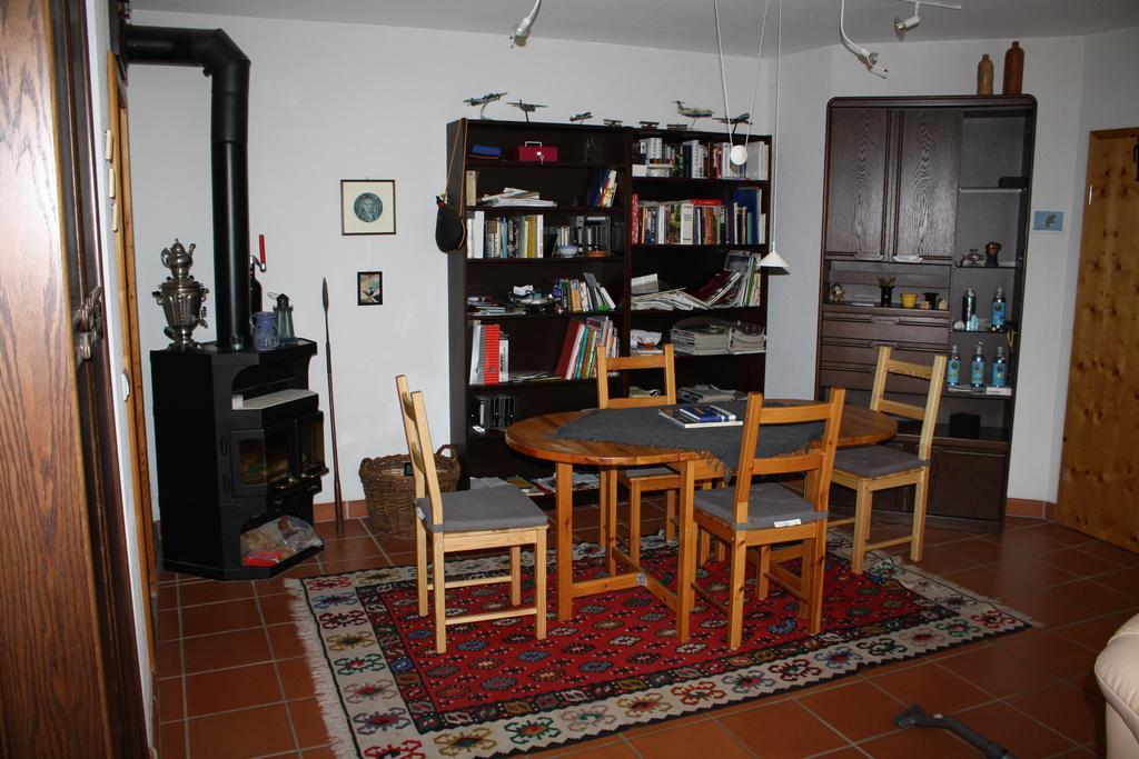 Zwischen Erfurt, Weimar & Thueringer Wald Apartamento Elleben Exterior foto